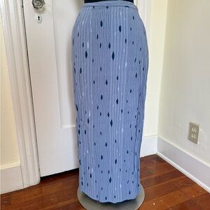 American Vintage Blue Maxi Pencil Skirt with Pleats